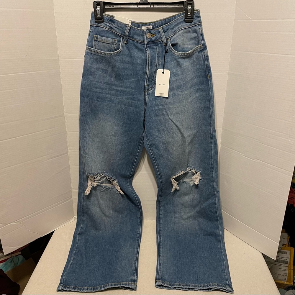 Women’s Size 4 Waist 27 Blue Denim Distressed Jeans 90s Fit by Forever 21 NWT